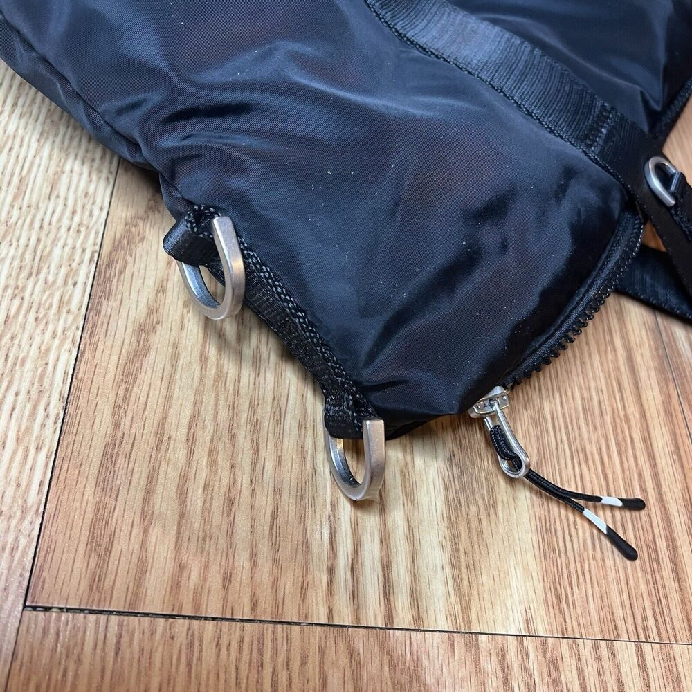 Fabletics Women's Adjustable The Modular Grip Tot… - image 6